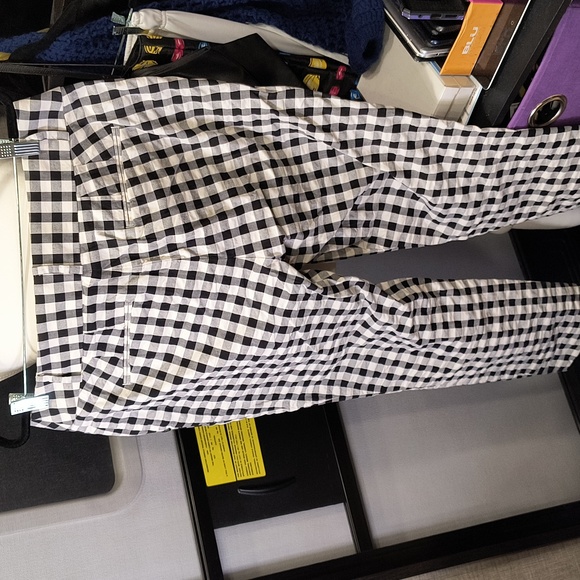 Loft Size 10 Seersucker Straight Leg, Front And Back Pockets, Measurements Below - Picture 5 of 7